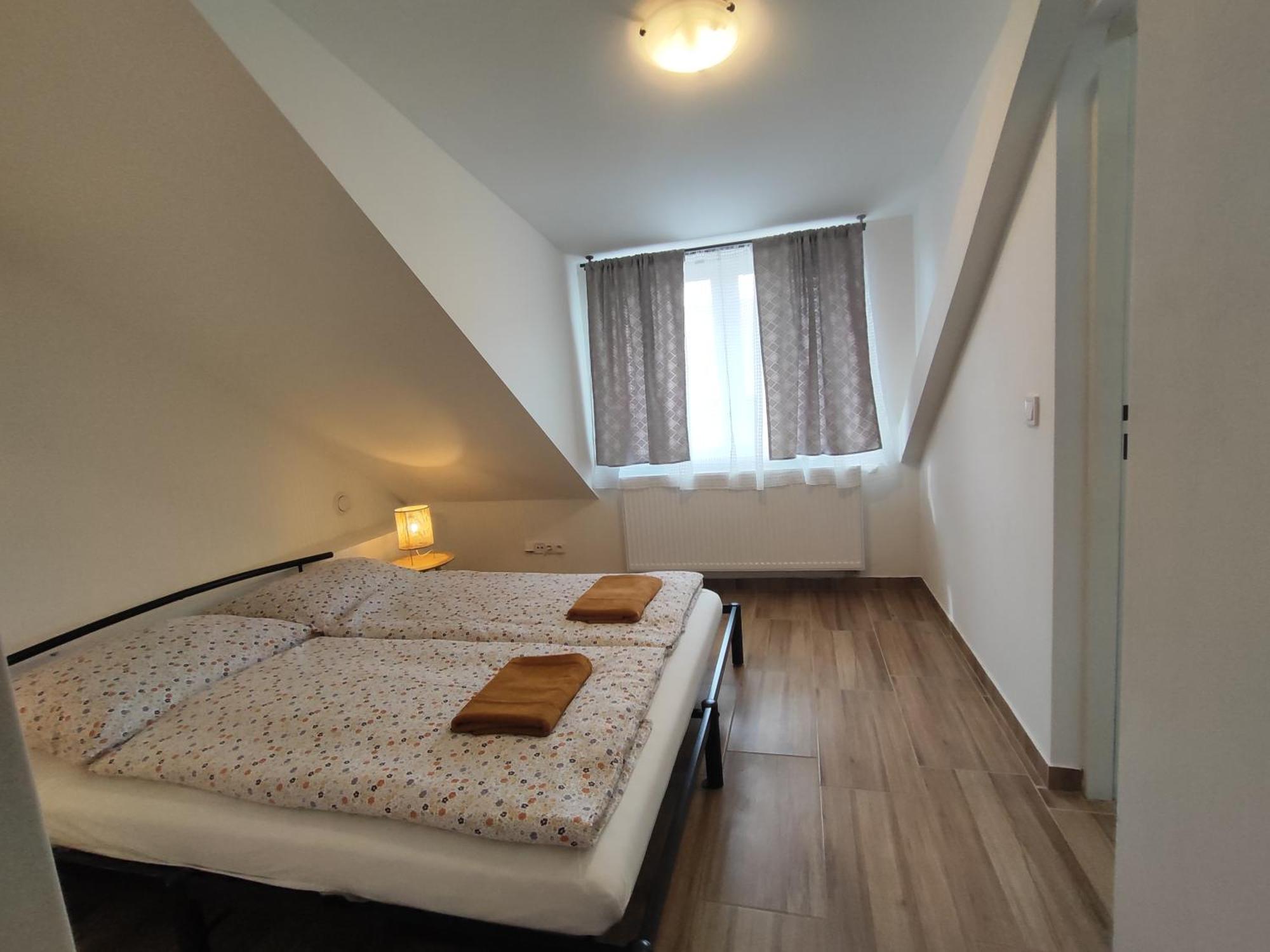 Appartamento Kralovak Králŭv Dvŭr Esterno foto